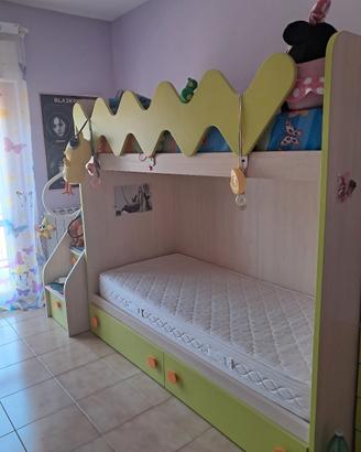 letto a castello e scala 