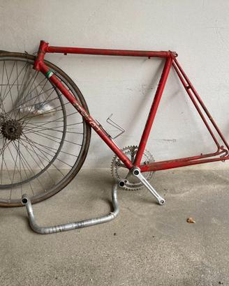 Telaio Bottecchia corsa vintage  componenti