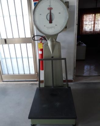 BILANCIA AD OROLOGIO BASCULANTE BERKEL