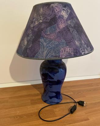 Lampada da tavolo in ceramica blu 45 cm