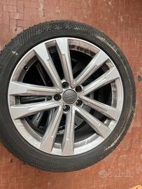 4 cerchi Audi con pneumatici invernali Continental