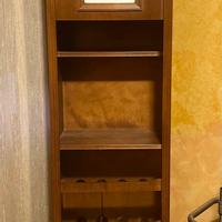 cantinetta a torre con orologio