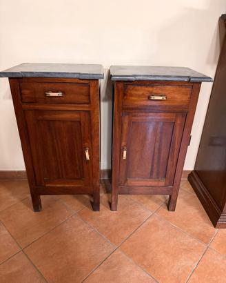 2 Comodini Arte Povera in Legno Piano Marmorizzato