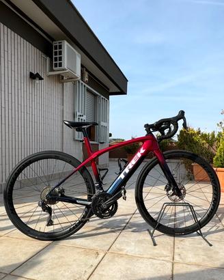 Trek Madone SLR-7 e-bike