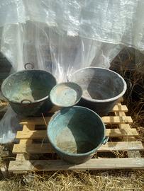 pentoloni antichi di rame