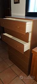 Cassettiera in legno color noce – 7 cassetti