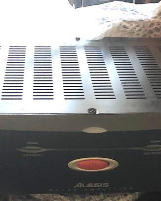 Amplificatore finale Alesis RA 150