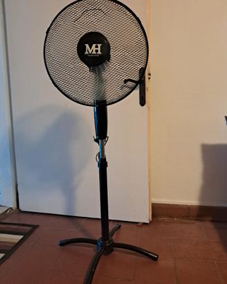 Ventilatore a Piantana NERO