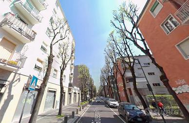 Stanza singola arredata libera da subito