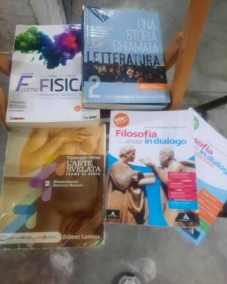 libri liceo 5 euro cadauno 