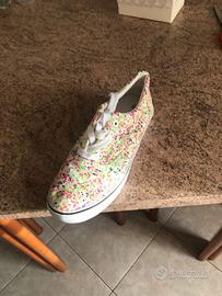 SCARPE da TENNIS n. 39
