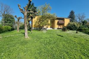 3 LOCALI A VALSAMOGGIA