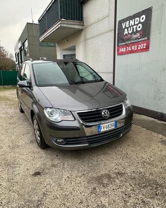 Volkswagen Touran 2.0 Trendline Ecofuel