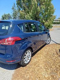 FORD B- MAX  TITANIUM DIESEL