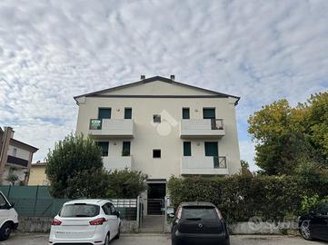 3 LOCALI A CAMISANO VICENTINO