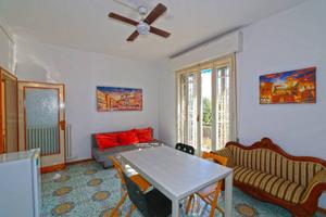 Appartamento di 129 m² con 4 locali e box auto a B