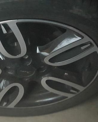 cerchi completo di gomme e distanziali 