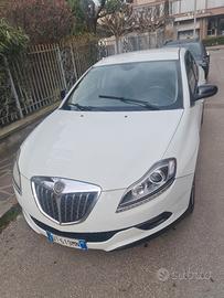 lancia delta 