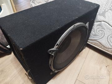 subwoofer auto