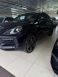 Porsche Cayenne Coupé 3.0 V6 E-Hybrid Platinum Edi