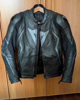 Dainese Avro 4 