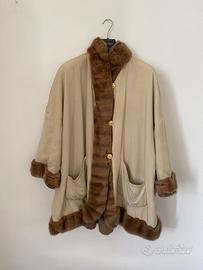 Cappotto 3/4 a ruota bordi in visone