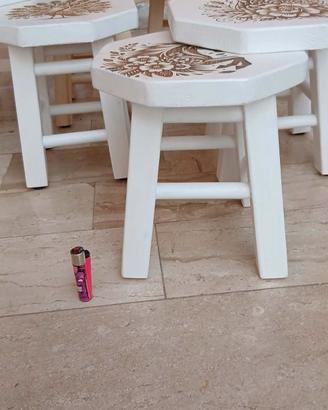 sgabellini in legno 