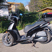 Scooter Kymco 300 GTI abs