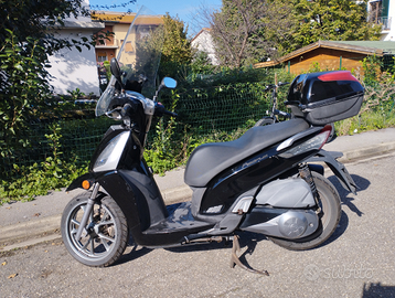 Scooter Kymco 300 GTI abs