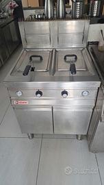 ATTREZZATURE PER LABORATORIO O RISTORANTE