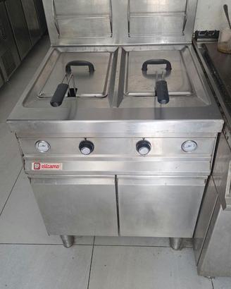 ATTREZZATURE PER LABORATORIO O RISTORANTE