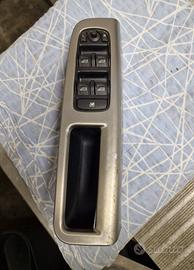 Pannello comandi lato guida Volvo V50