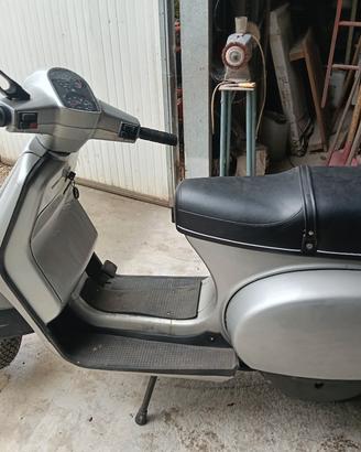 vespa cosa 125