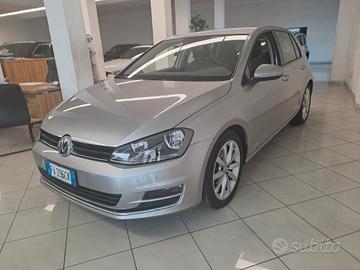 Volkswagen Golf Business 1.6 TDI 5p. Highline Blue