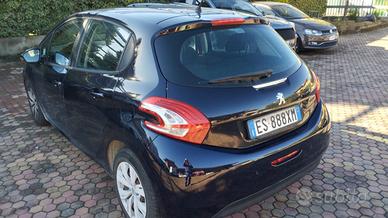 VENDIAMO PEUGEOT 208