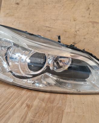 Volvo C30 Restyling 2009-2012 faro dx xenon 