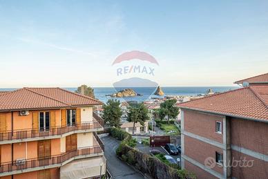 Appartamento - Aci Castello