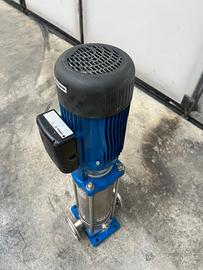 Pompa multistadio Lowara