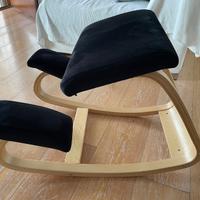 Sedia ergonomica tipo Varier