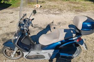 Scooter Piaggio Beverly 400 i e