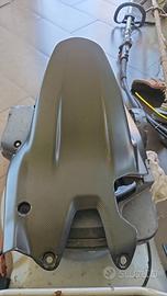 PARAFANGO POSTERIORE  DUCATI PANIGALE V2 2025