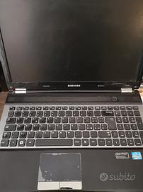notebook Samsung rc530  muletto o ricambi np-rc530
