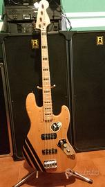 Jazz bass Squire by Fender Seymor duncan design