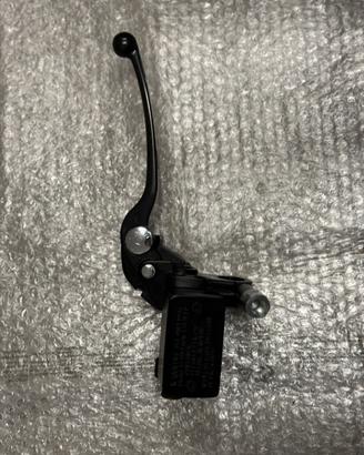 Pompa freno anteriore originale Suzuki SV650 2024