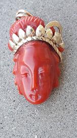 gioiello in corallo  con montatura in oro 14k