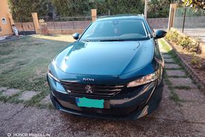 Peugeot 1.5 130cv EAT8 