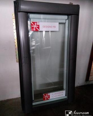 NR. 2 FINESTRE DA TETTO IN PVC