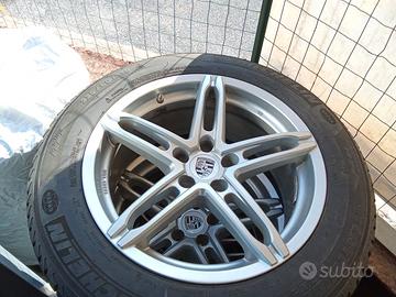 Porshe 235/60/R16 cerchi e gomme completi