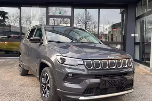 JEEP Compass 1.6 130cv LIMITED MANUALE *CERCHIDA