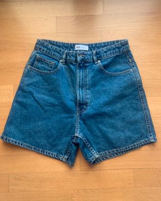 Shorts in denim Zara taglia 40